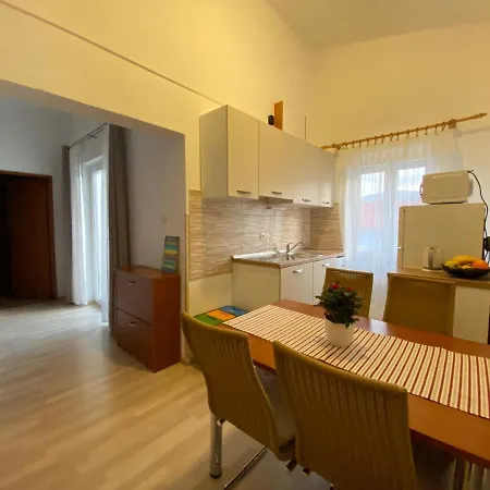 Apartmani Tamara - Baska Exterior photo