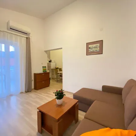Apartmani Tamara - Baska Exterior photo