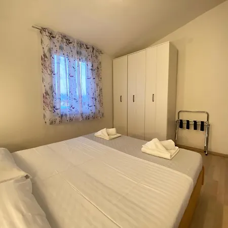 Apartmani Tamara - Baska Exterior photo